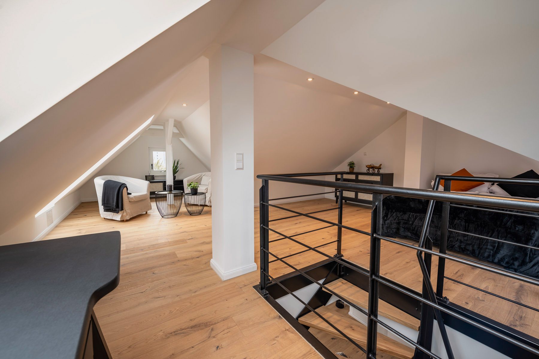 Monkey Suite – 3-Zimmer Apartment mit Balkon in Stuttgart